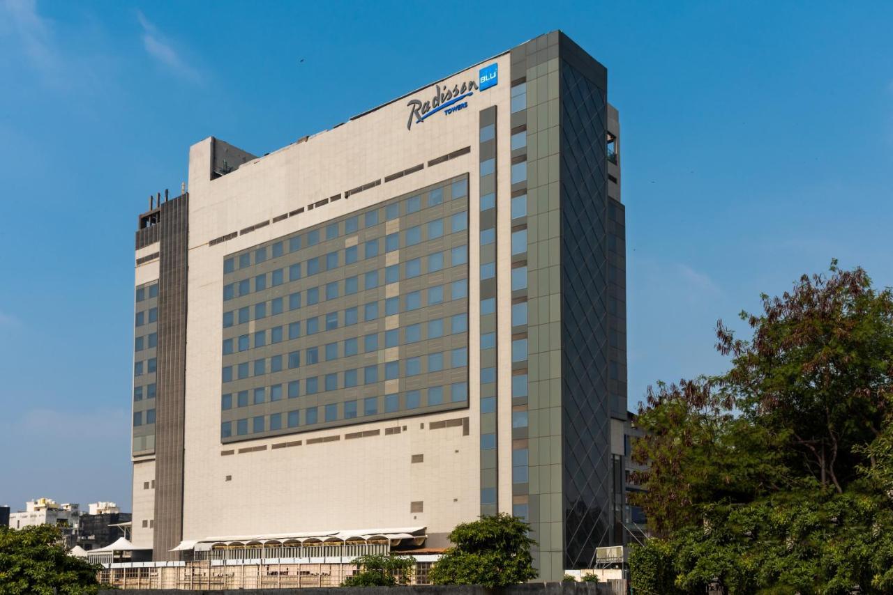Radisson Blu Towers Kaushambi Delhi NCR Hotel Ghaziabad Bagian luar foto