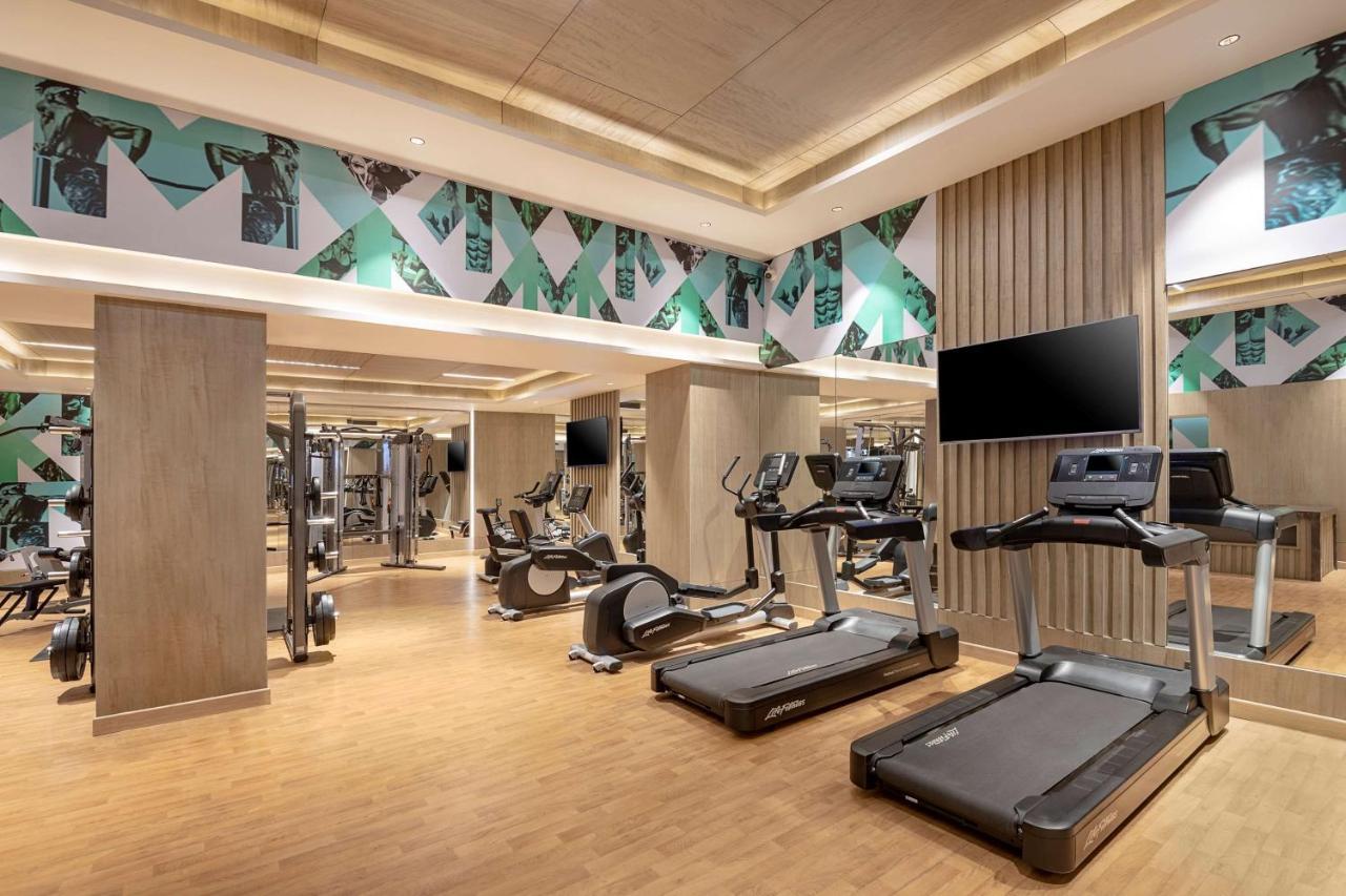 Radisson Blu Towers Kaushambi Delhi NCR Hotel Ghaziabad Bagian luar foto The Fitness Centre